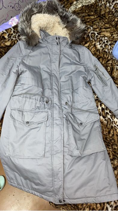 Мед педикюр и продам куртку