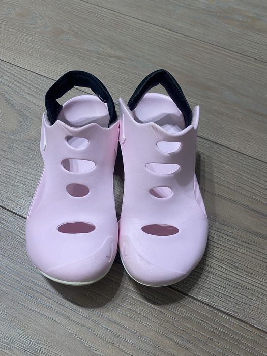 Sandale sport Nike marimea 35