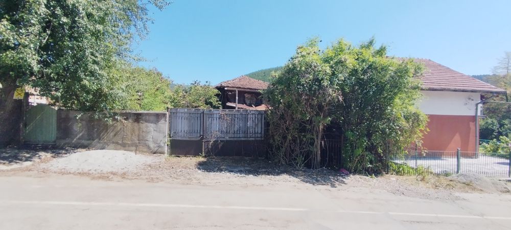 Продава се Къща в с. Боснек, Област Перник - 80 кв.м за 625 €/кв.м - Снимка #5