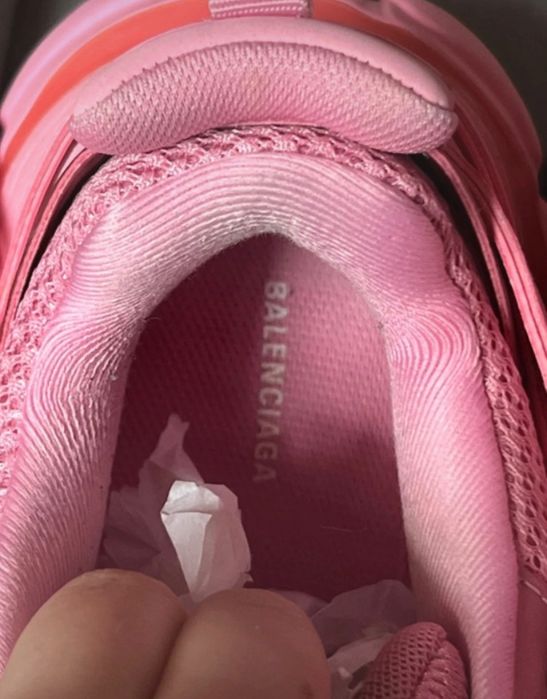 Balenciaga track
