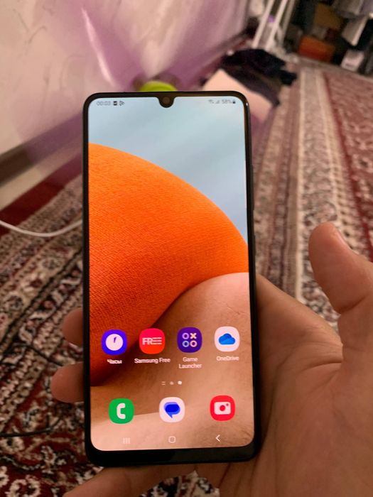 Samsung A32 Yaxsgi holatda