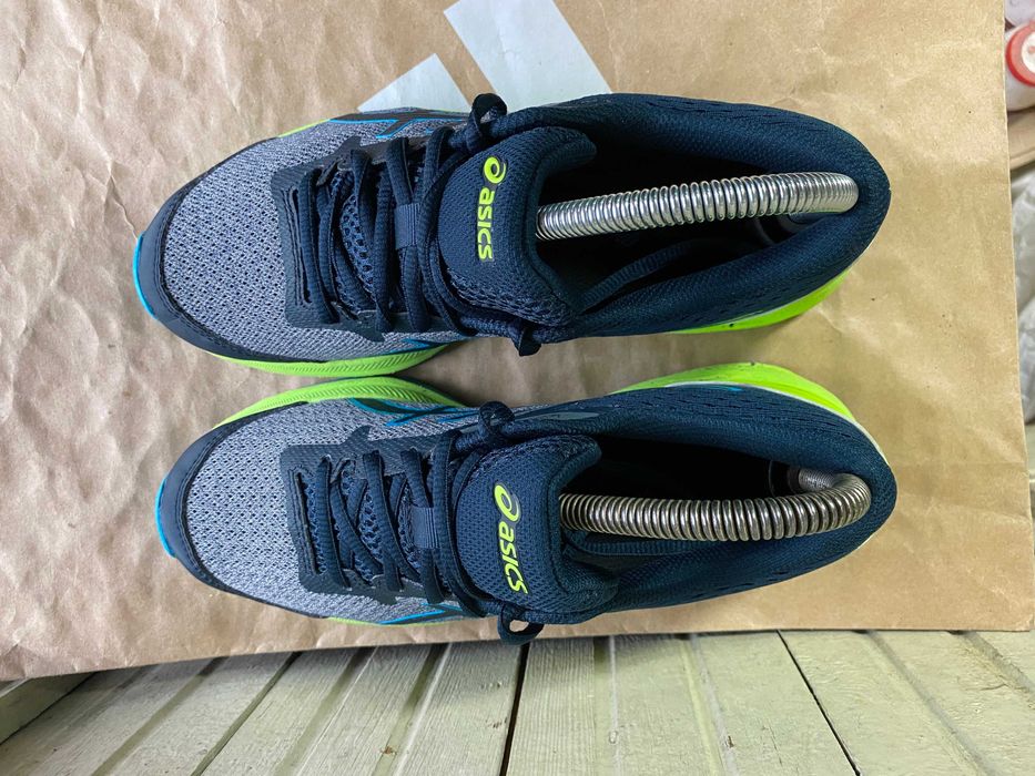 ''Asics GT-1000 10''оригинални маратонки 38 номер