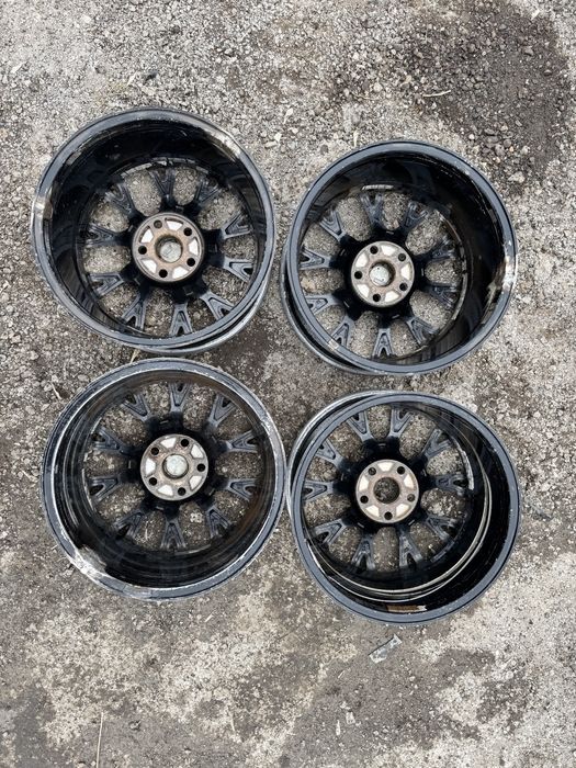 Продам диски R17 Lexus