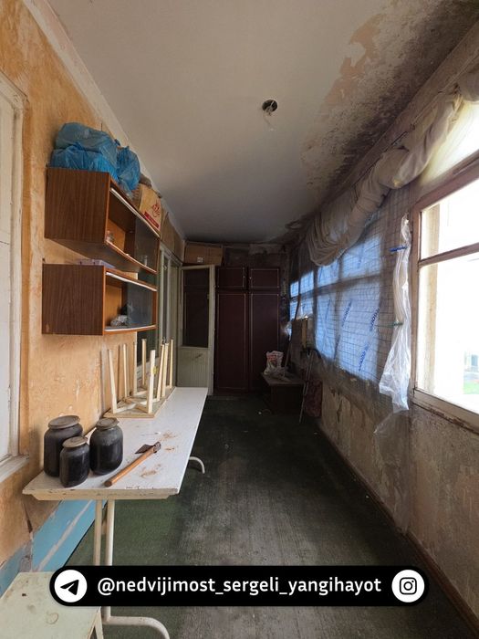 Продаётся 2/3/5  квартира Дустлик-1