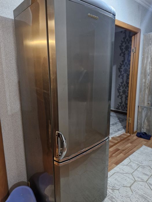 Продаётся холодильник 30000