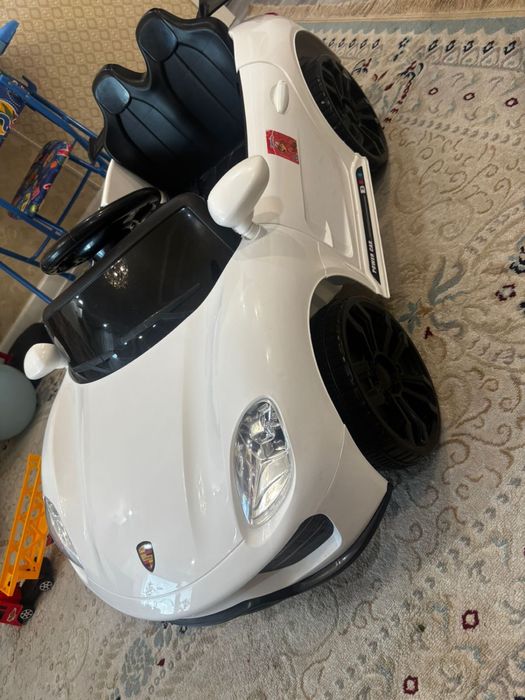 Машина на пульте управления