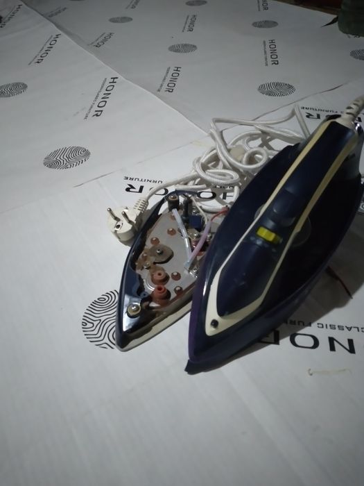 Утюг на запчать б/у