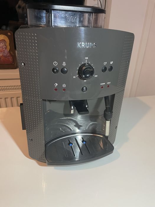 Expresor krups cu spumare lapte