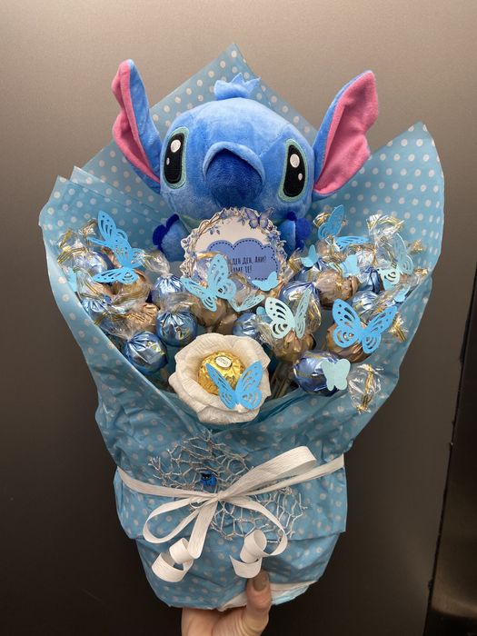 Букет със Стич и бонбони