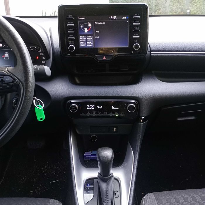 TOYOTA Yaris 2024 — imagine 5