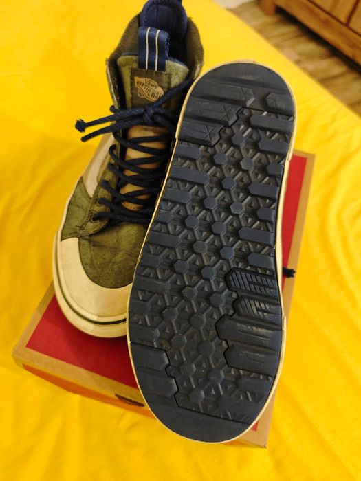 Зимни кецове Vans унисекс 38.5 номер