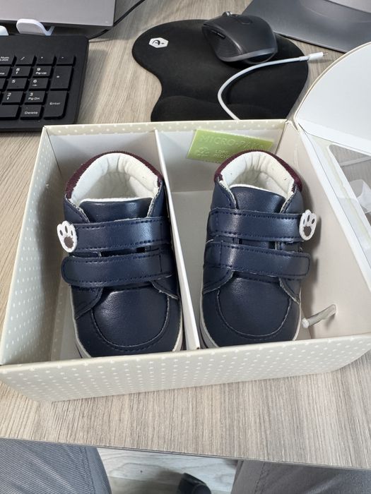 Chicco adidasi marime 19