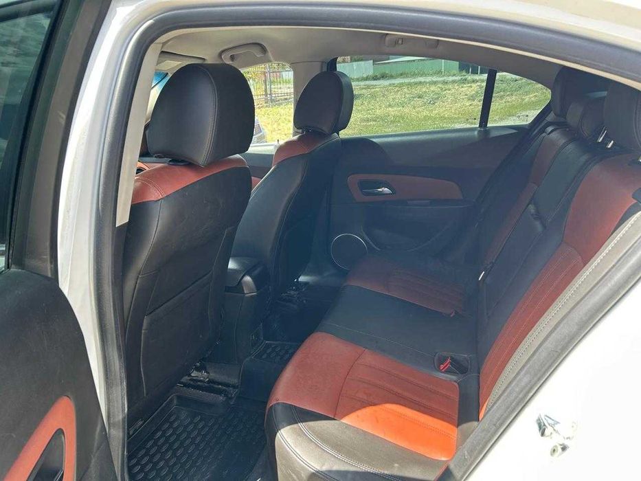 Продается Chevrolet Cruze 2012 г.