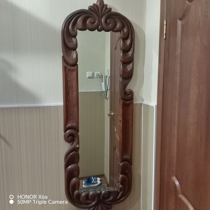 Зеркало, в отличном состоянии
