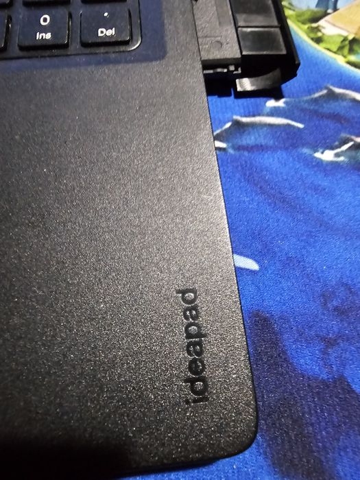 Laptop jocuri Lenovo