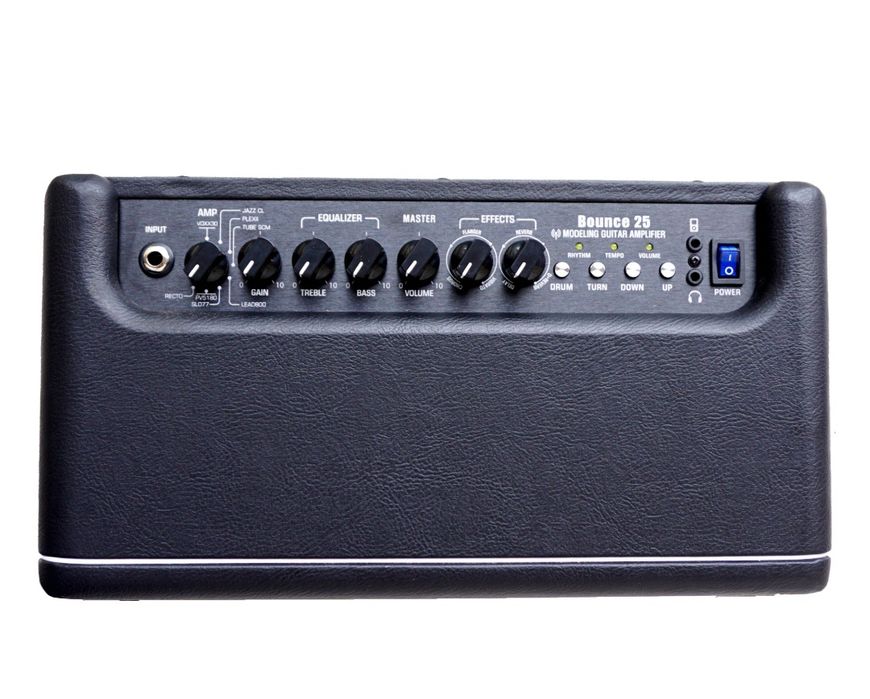 Гитарный комбоусилитель - 25 ватт.