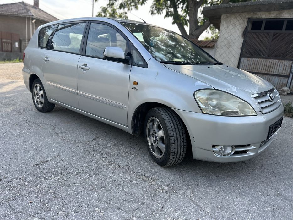 Aвенсис версо 2,0д 116кс на части/avensis verso 2,0d4d 116 na chasti