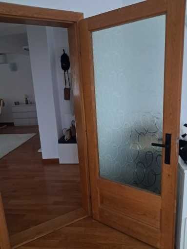 Vand 3 usi din stejar