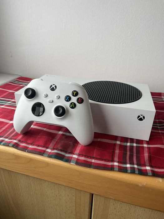 Xbox series S 512GB -Pachet Complet (Cabluri originale + Controller