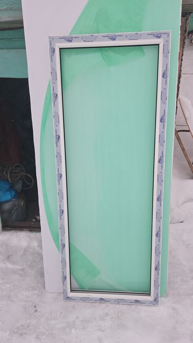 Пластиковая рама и сэндвич панель