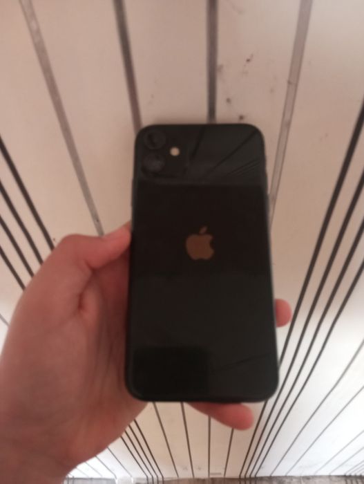 iPhone 11 64 гб 100% акб