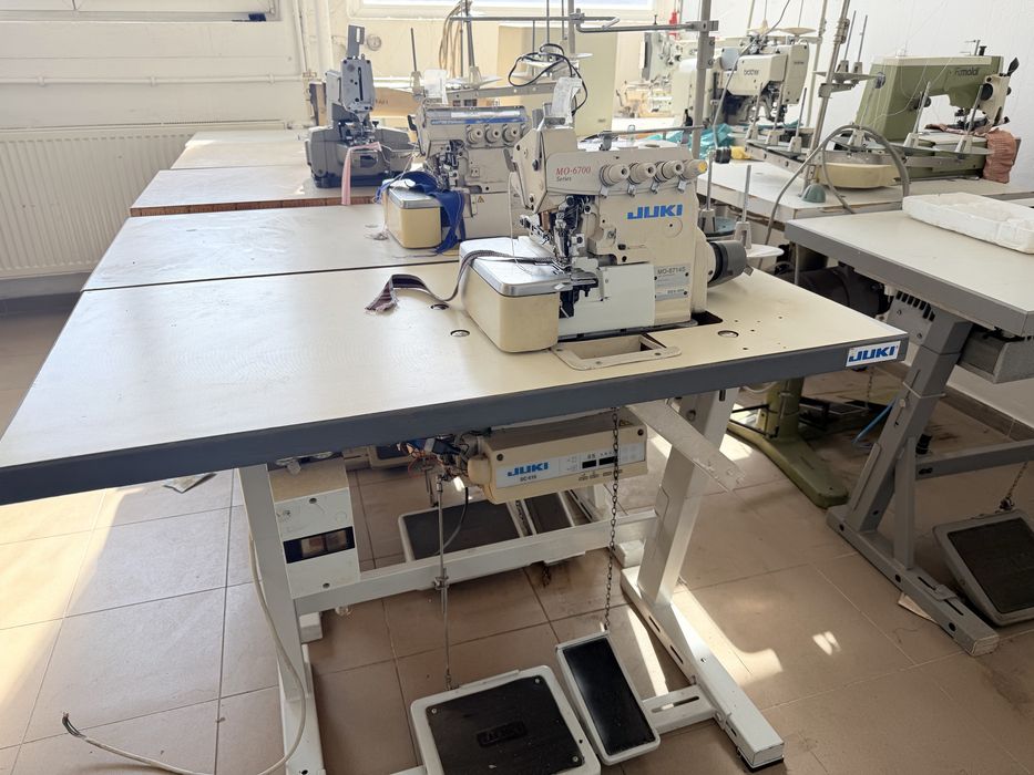 Masina de surfilat industriala Juki 4/5 fire cu servo motor