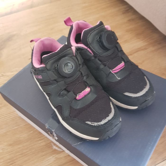 Детски обувки Mayoral и Mustang