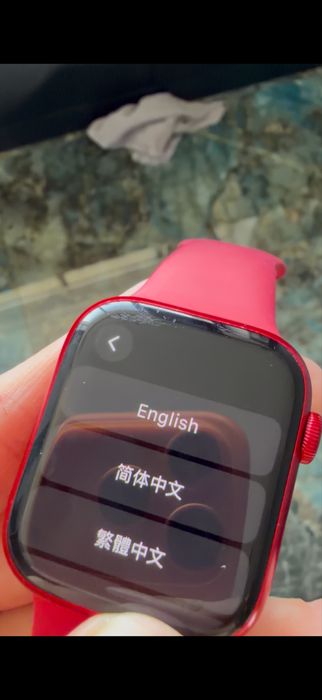 Продам apple watch 8 red