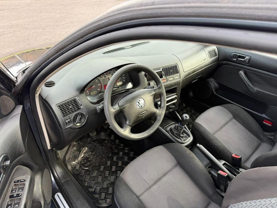 Volkswagen Golf 4 Edition  ~ 2001 ~ 1.4 Benzina +GPL