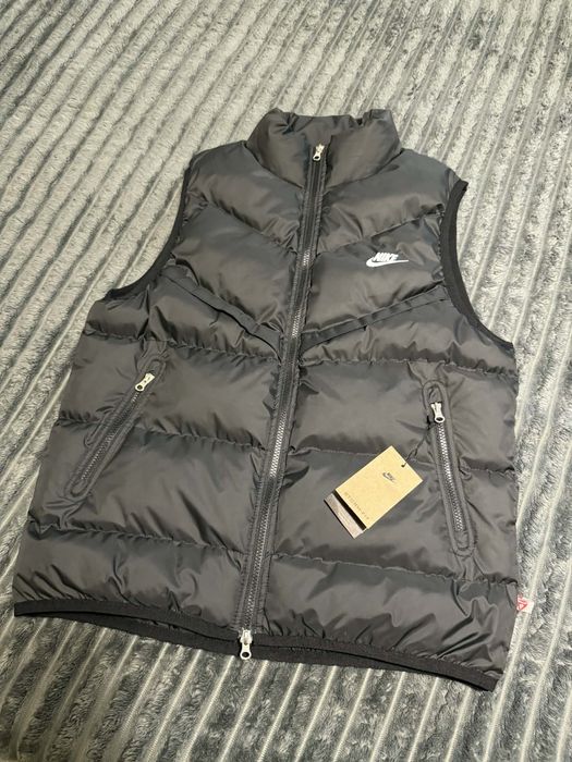 NIKE Елек Storm-FIT