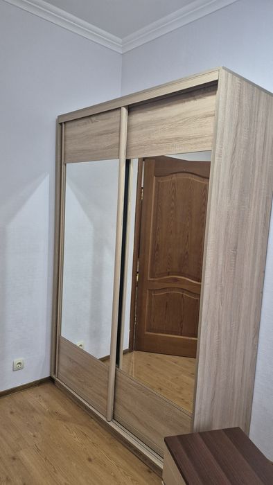 Продам шкаф б/у в отличном состоянии