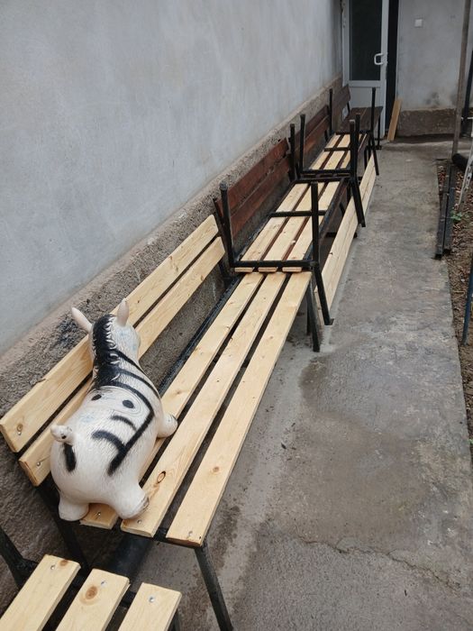 Подаётся скамейка