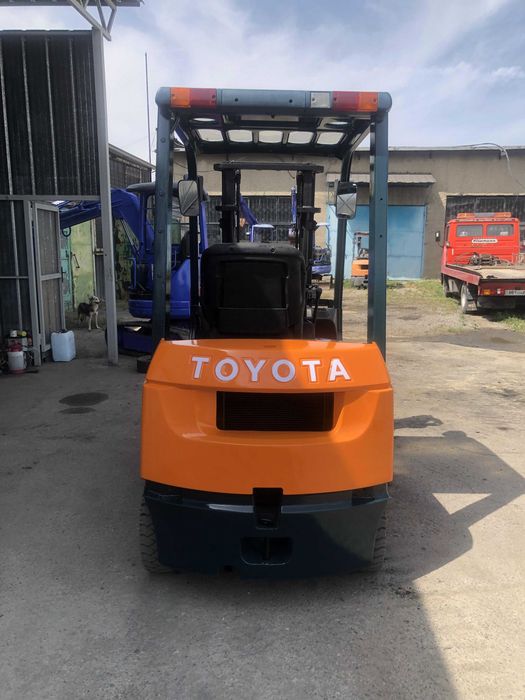 Продам Вилочный погрузчик (кара)