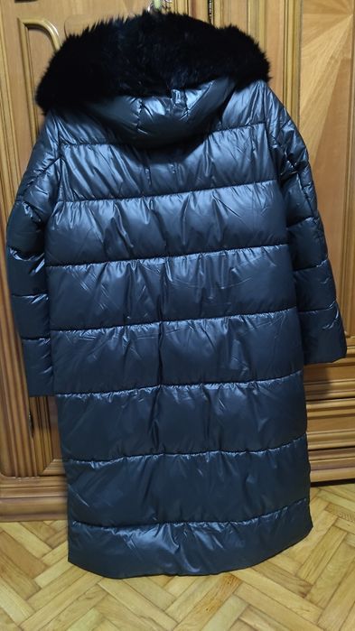 Vând geaca de calitate