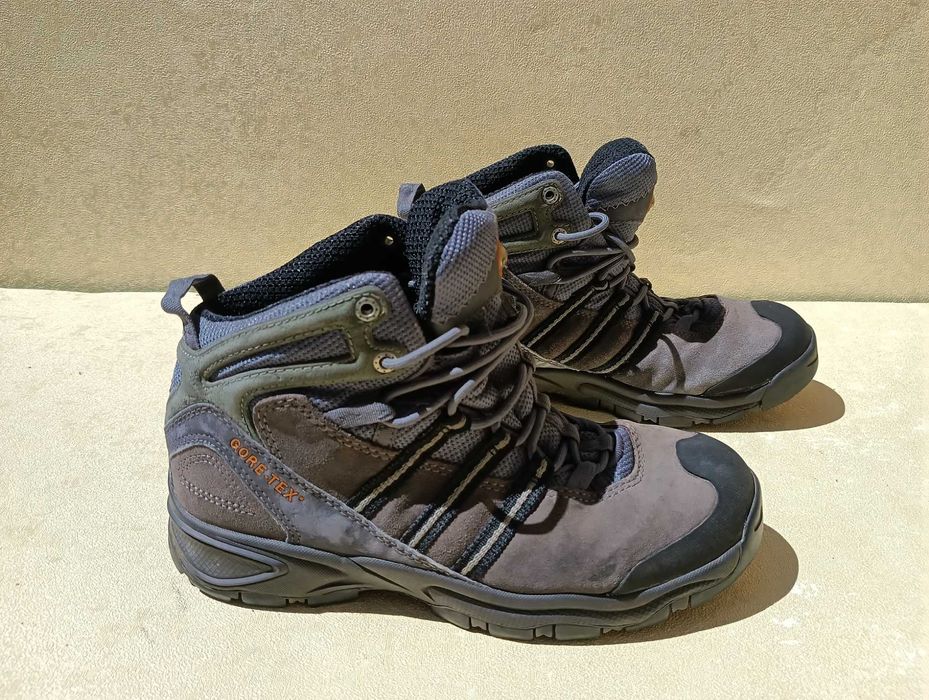 Adidas Gore Tex N 36,5- 23 лв