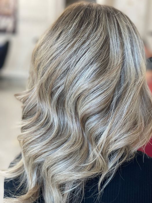 Coafează la domiciliu