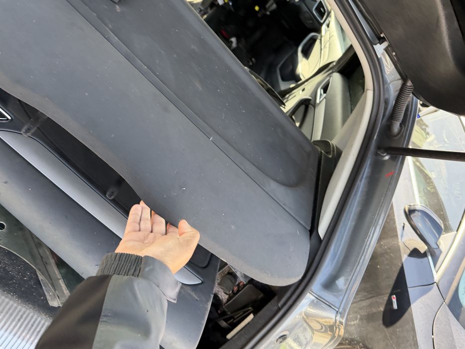Кора кори в багажник за Audi Q3 цена за двата броя