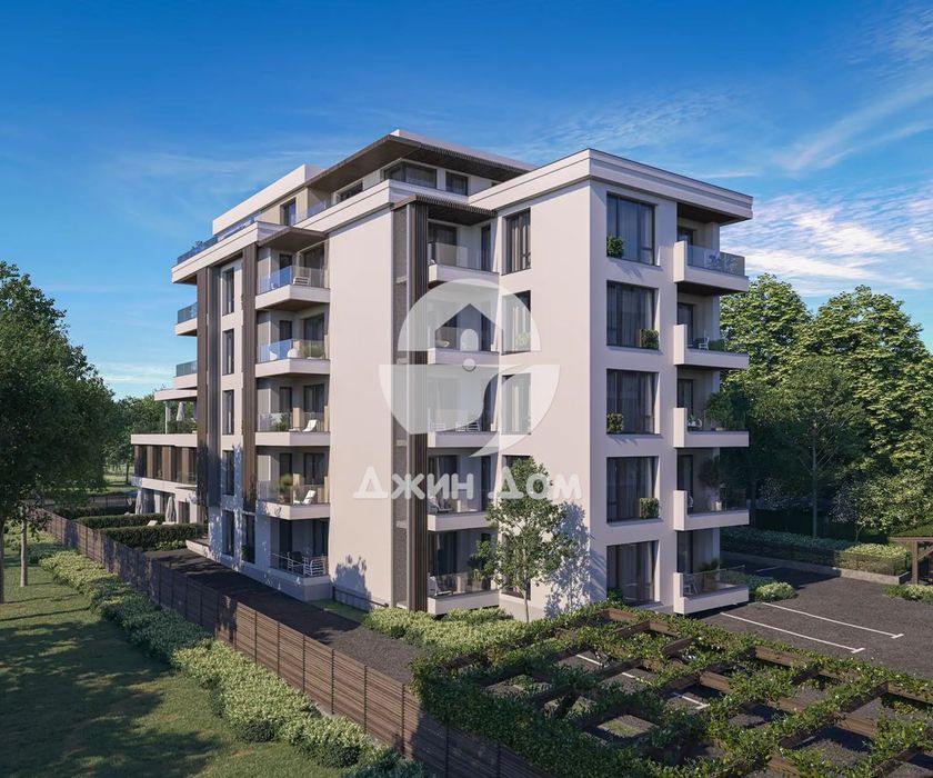 Просторен тристаен апартамент в к-с „Парадайз Резиденс“, гр. Несебър