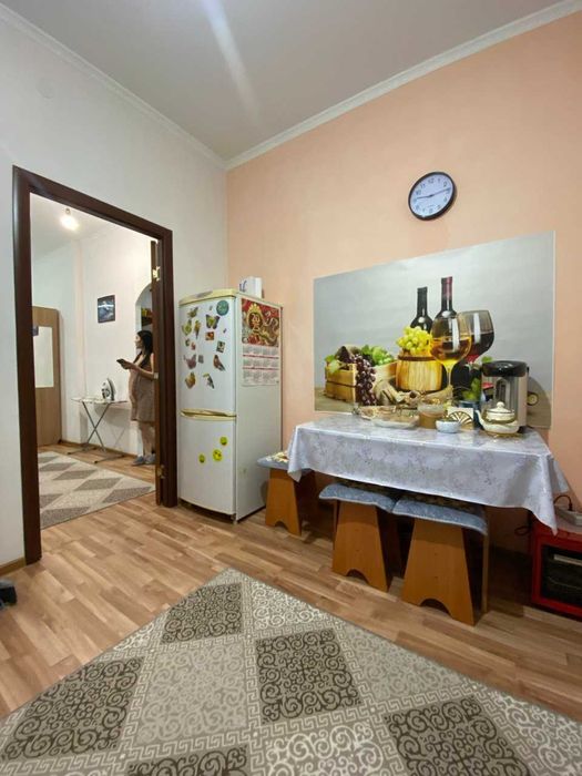 Продам 1 комнатную квартиру КЖБИ