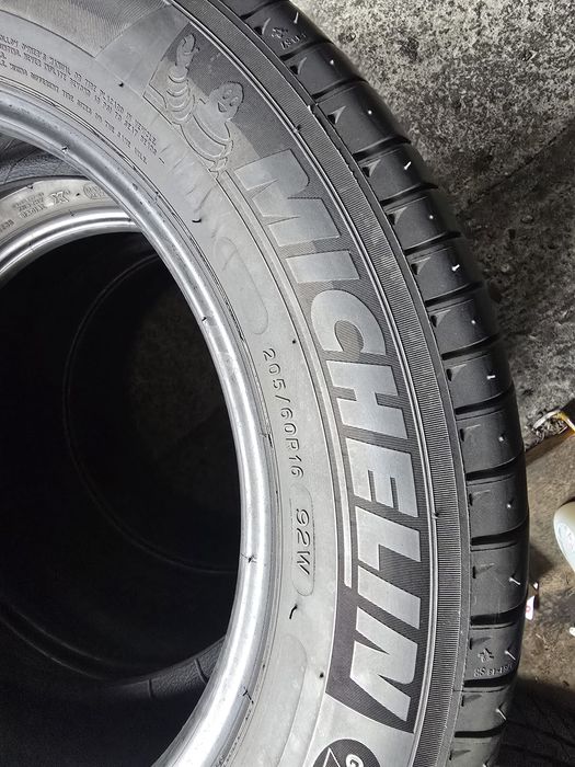 Michelin 205/60 R16 92W vară