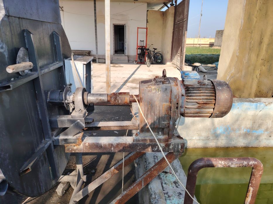 Palestra blok stanok sotiladi