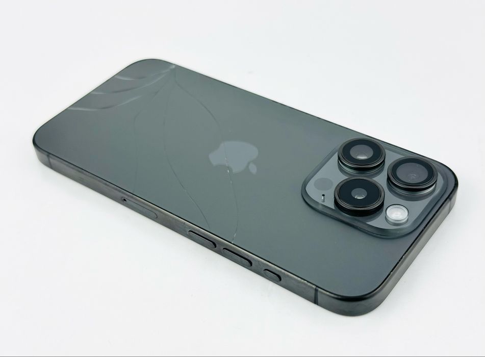 Apple iPhone 15 Pro 128GB Black Titanium 91% Батерия