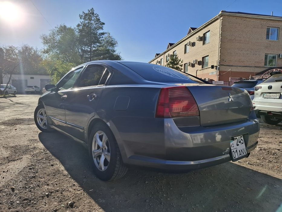 Митсубиси галант 9