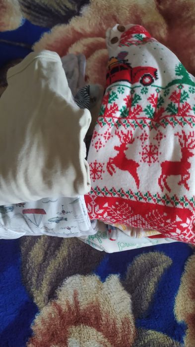 Продам детские вещи