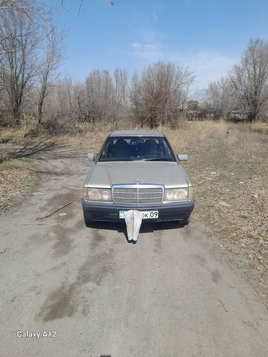 Продам Мерседес 190