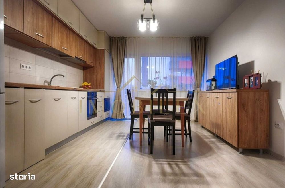 Apartament 3 camere, zona Dambul Rotund