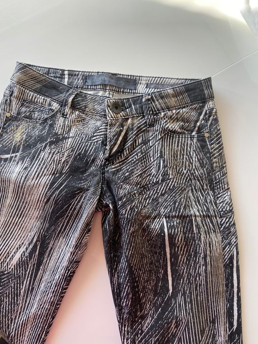 Дънки Guess с ниска талия