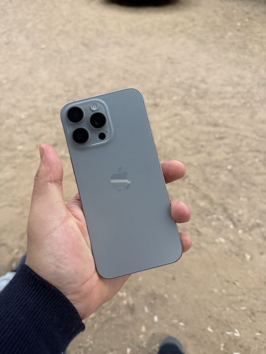 Продам или обмен 15 PRO MAX