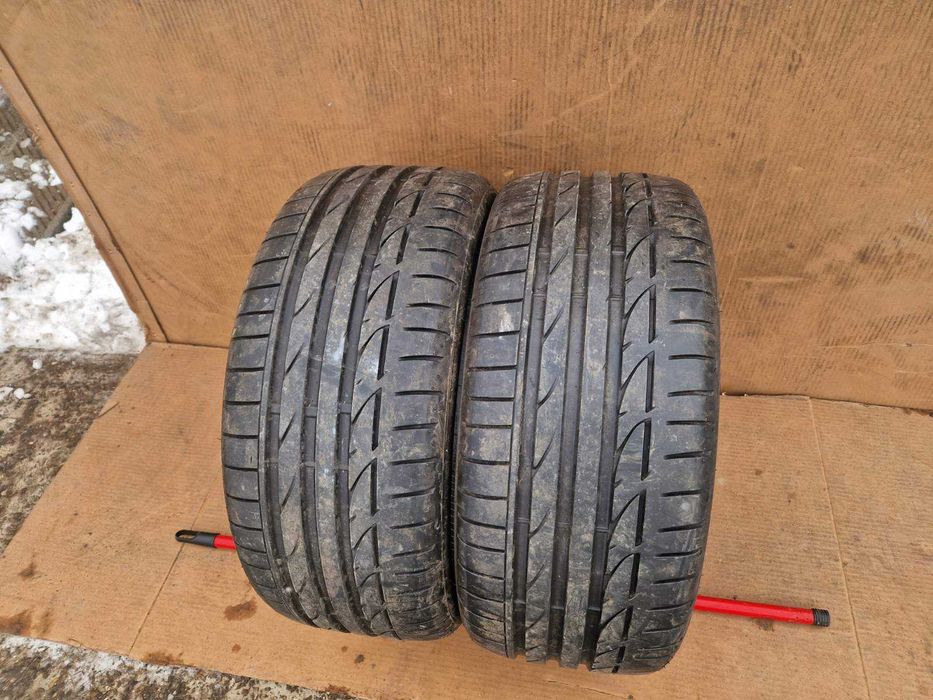 2 Bridgestone R18 245/40 Летни гуми  DOT0723