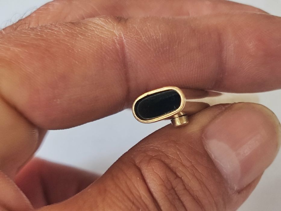 Златен медальон 9 С 375